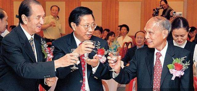 澳门四大家族 来自搜狐网