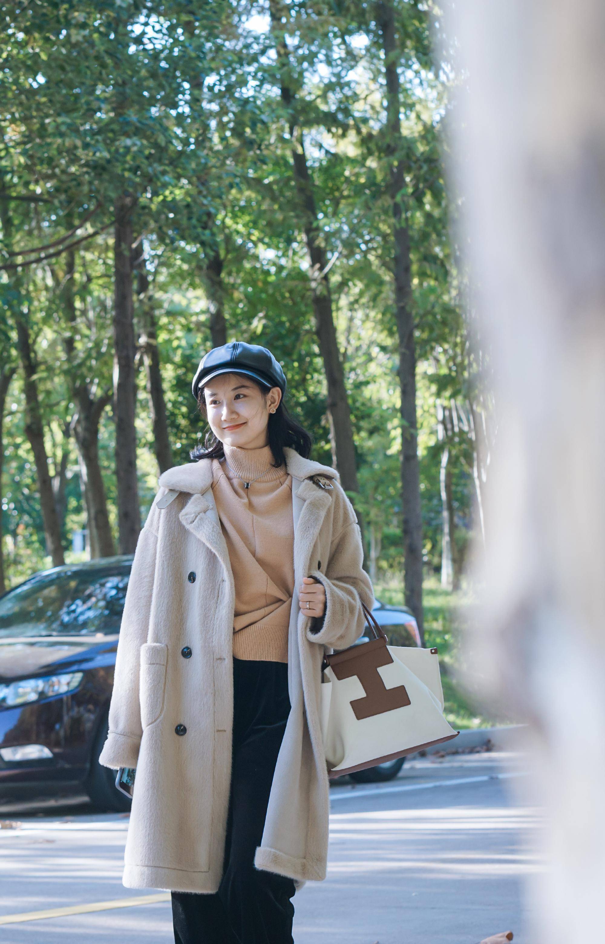 30岁女人更适合优雅风,简约大气有格调,冬装不需要太复杂