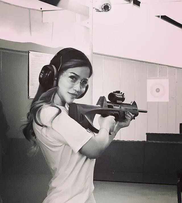 和迪拜公主做闺蜜,从主持人转型创业的中国姑娘:独立_suki