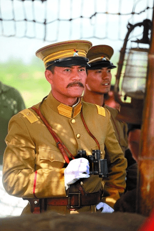 (吴佩孚剧照)吴佩孚上鸡公山后来被驱赶下鸡公山,走遍了半个中国,茫茫