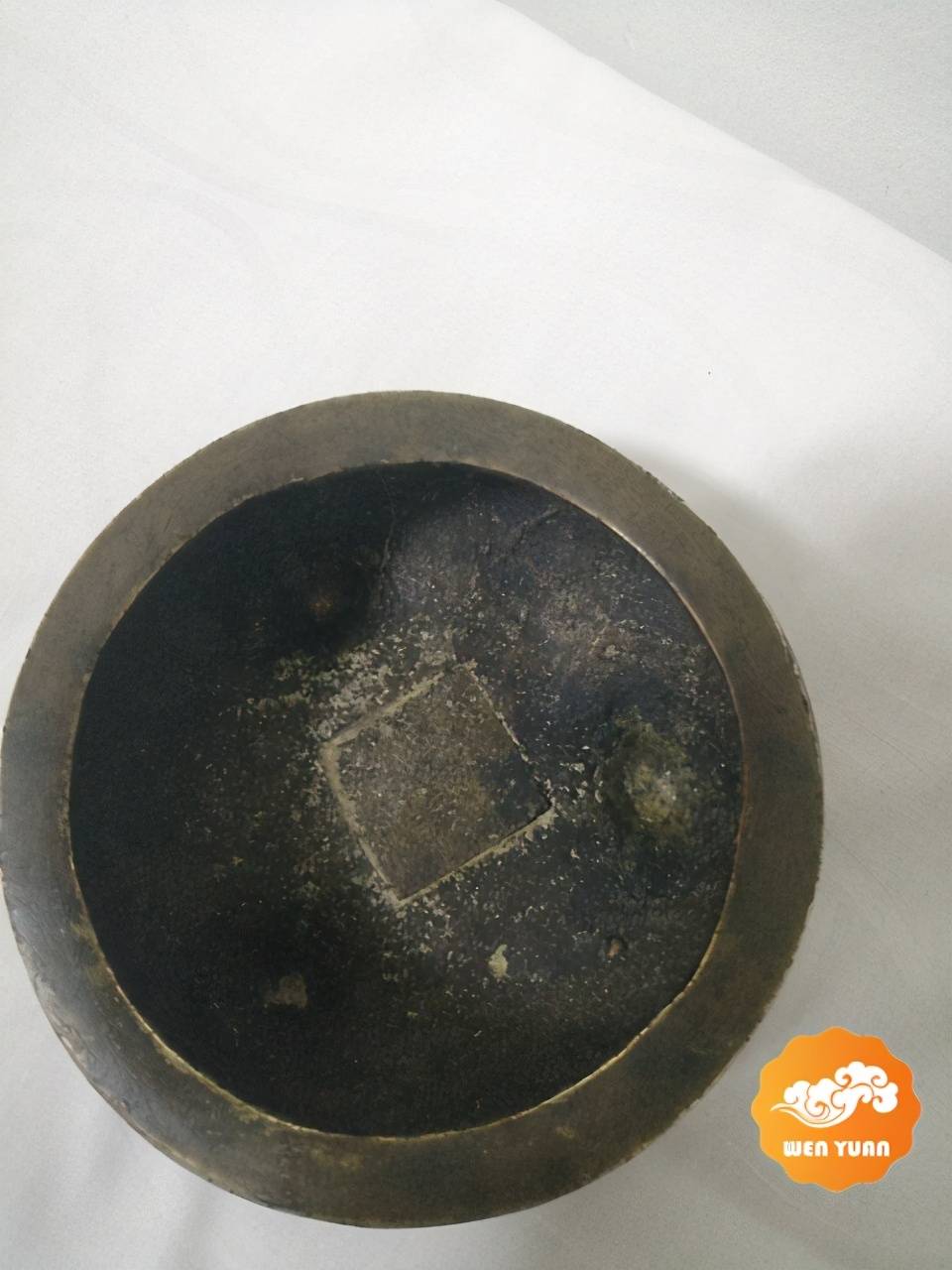 大明宣德三足炉鉴赏_香炉