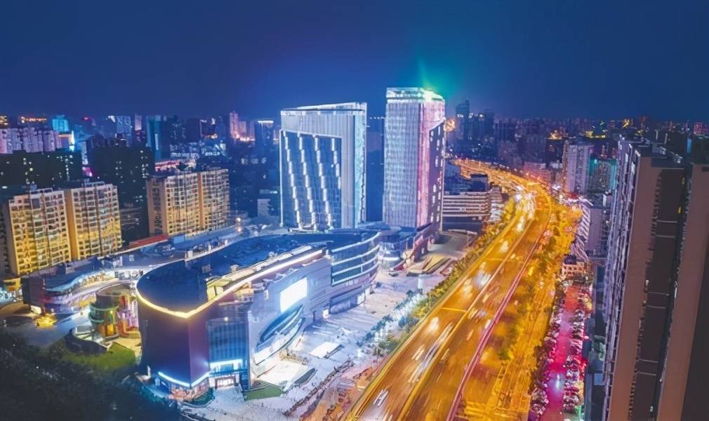 海南营商环境大事件海垦广场粗暴清退租户