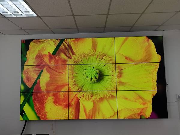 液晶拼接屏的显示不断创新高度