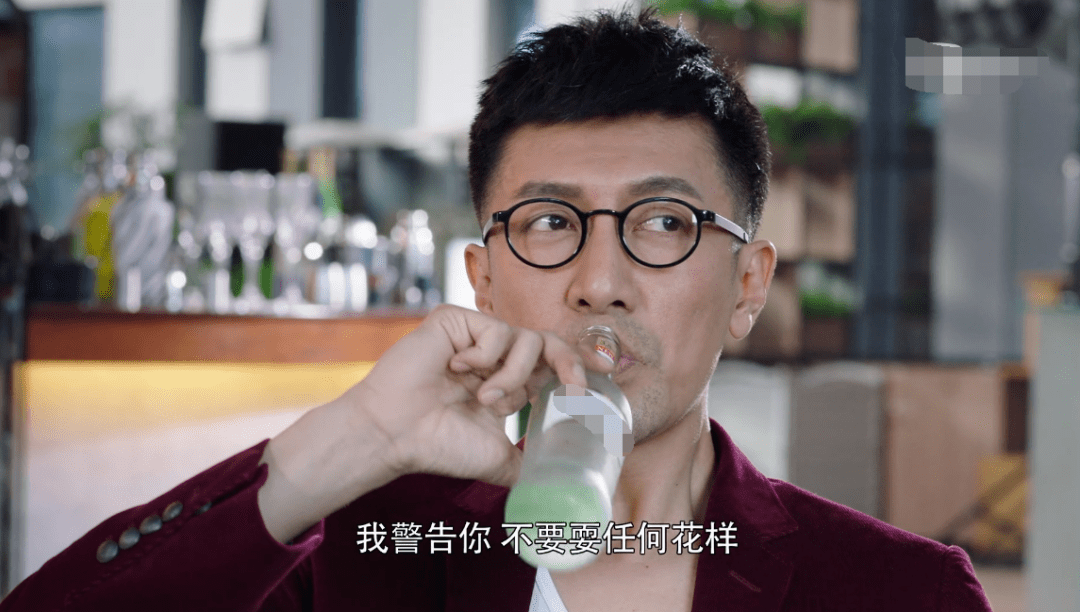 原创14岁嬴政后,张鲁一又与小12岁吴倩演忘年恋,强行装嫩太辣眼