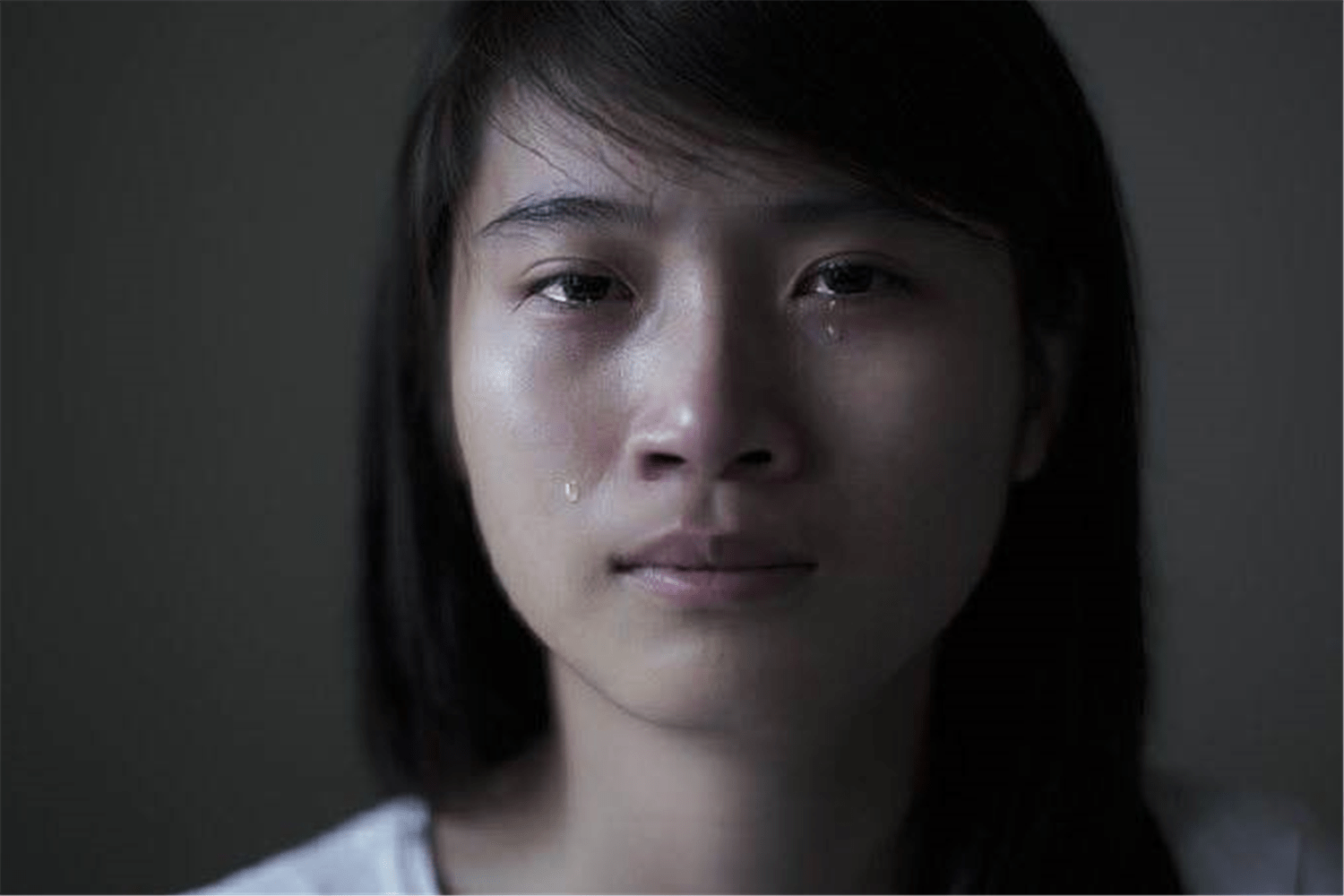 怀孕后,因为40元一斤的草莓,我看清了婆家人,包括我老公_公婆