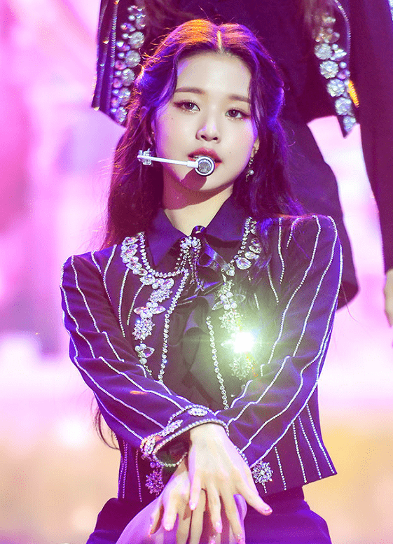 izone合约将到期,cj讨论让组合续约,同是造假团x1的命运太惨了