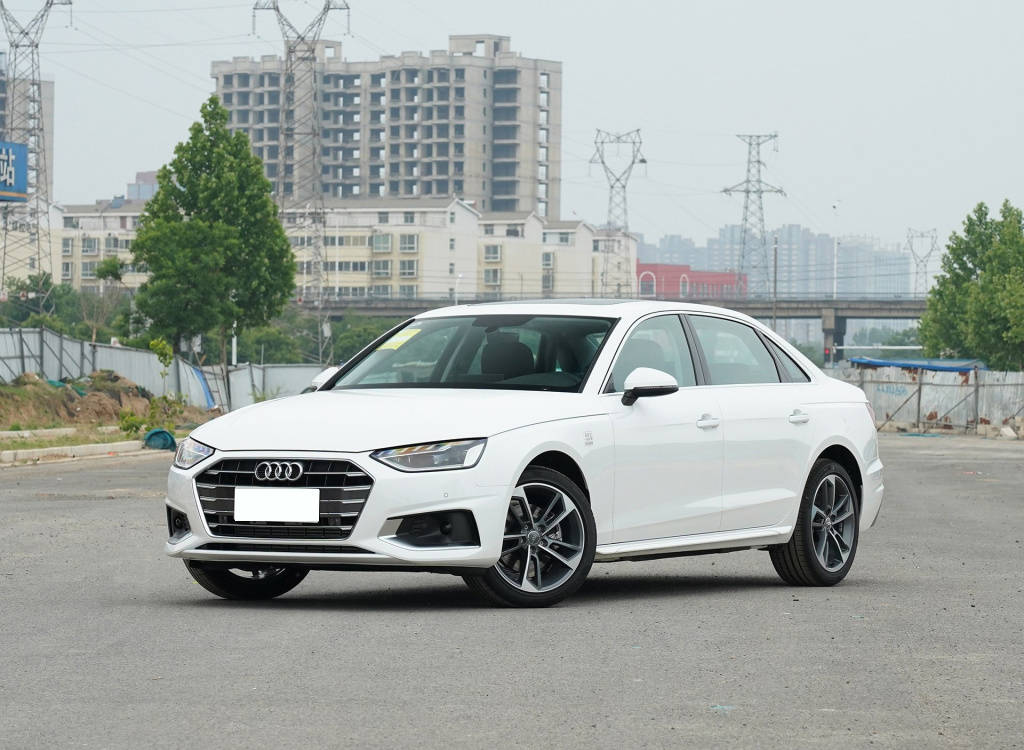 豪华b级车奥迪a4l,真皮座椅 全景天窗,颜值担当,才27万