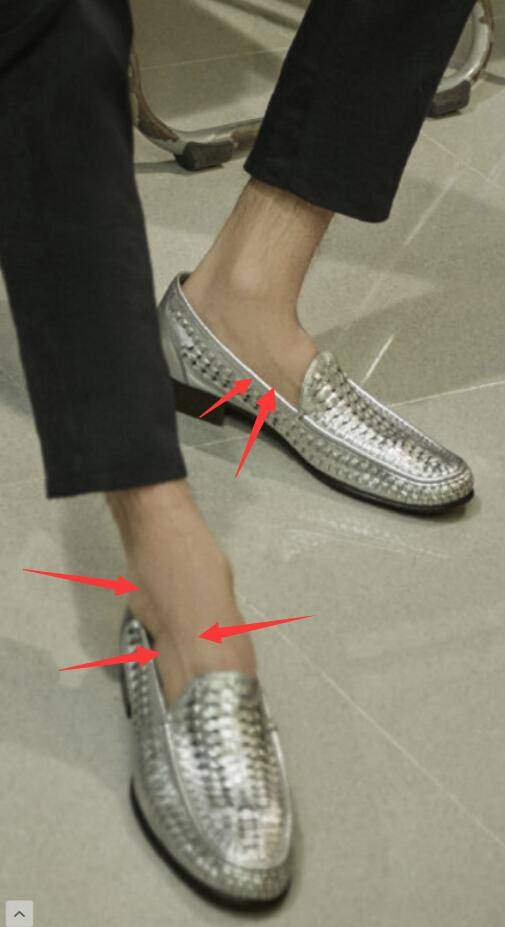 原创肖战工作室曝尖叫之夜第二套表演造型脚踝好细血管明显走港风好撩