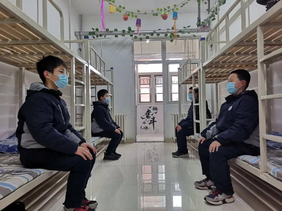 枣庄翔宇中学开展疫情防控演练筑牢校园安全屏障