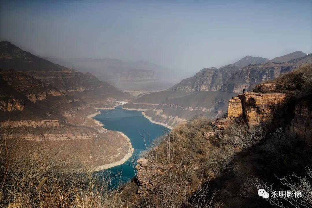 冬拍平湖待圆梦 倒映高峡有美景——太行平湖全景作品欣赏