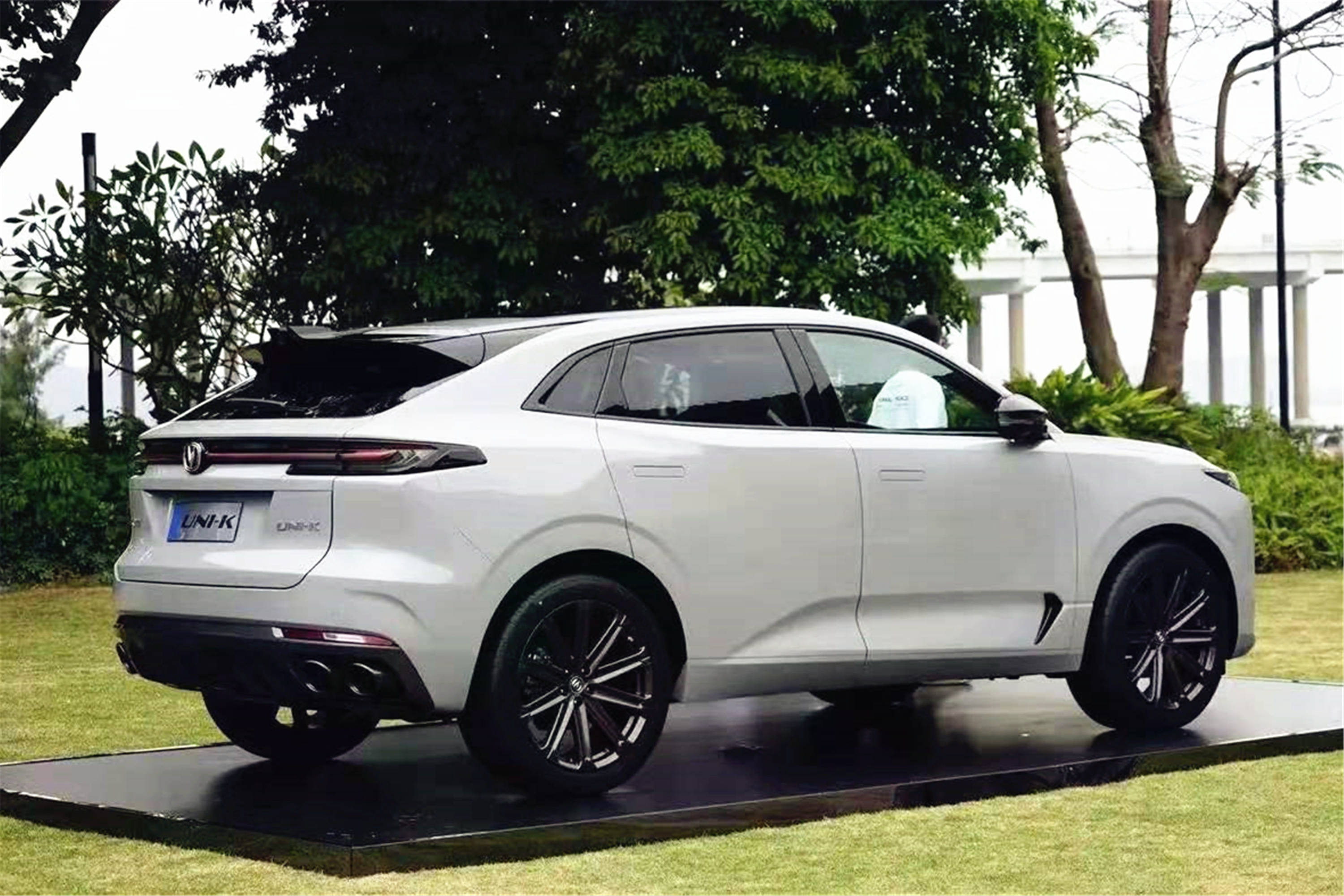 这2款suv怎么选?_手机搜狐网