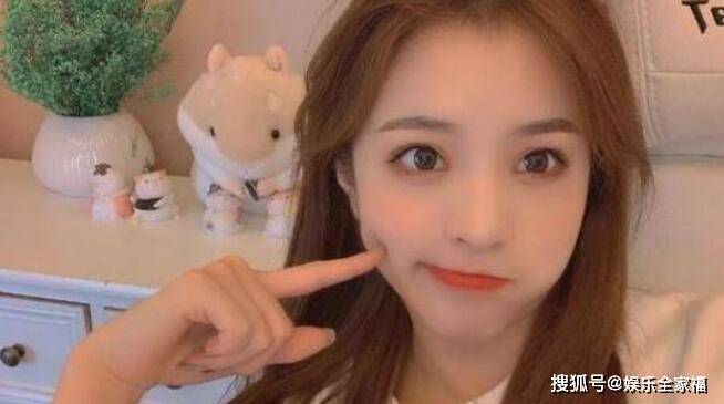 歪头姐真实原视频 4246c3437b254eaa859ebae9651af67c.jpeg