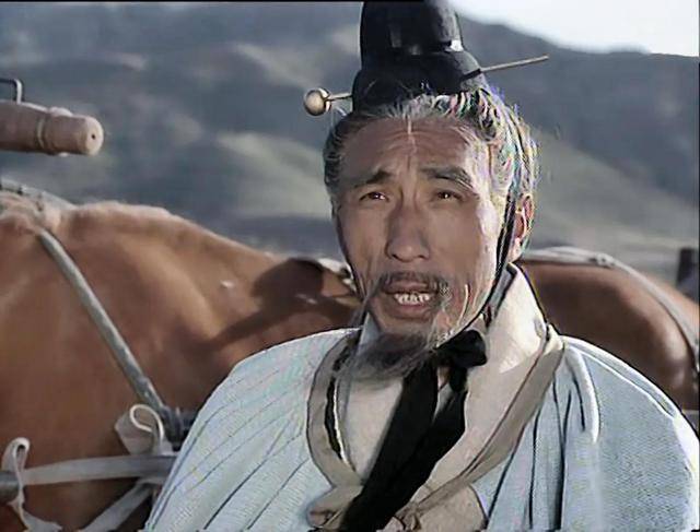 因为赵衰与人为善,晋国三军六卿中,有五位是赵衰推荐的,为儿子赵盾留