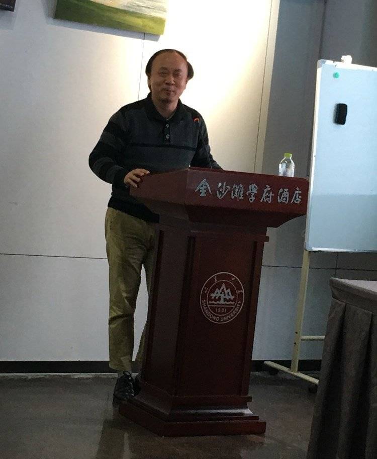 教授法学和新闻学博士后遭遇十年强拆后法律和新闻白学了