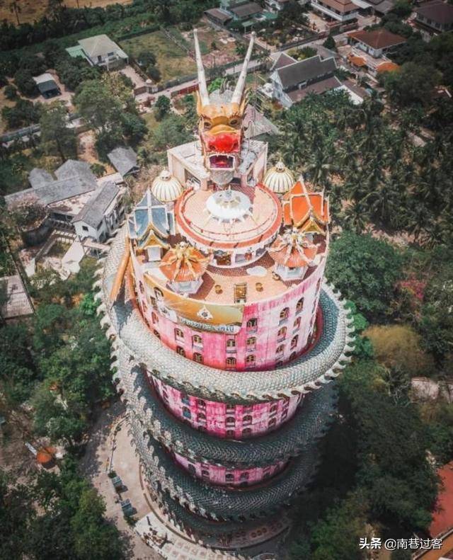 世界上最霸气的寺庙，用龙做装饰，外墙涂成粉红色，拒绝游客参观