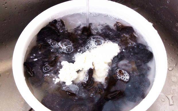 木耳焯水多长时间就可以吃 4867e72e098541758894ae68f555af41.jpeg