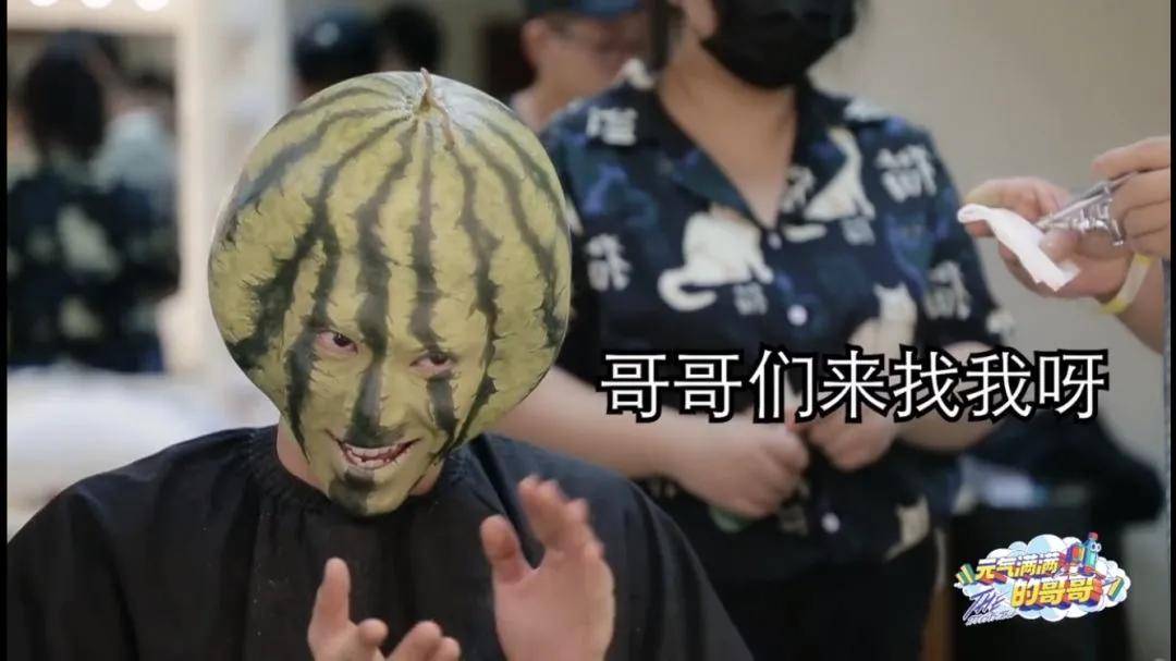 中国香港明日0000湖南国际频道向100万新粉丝问好