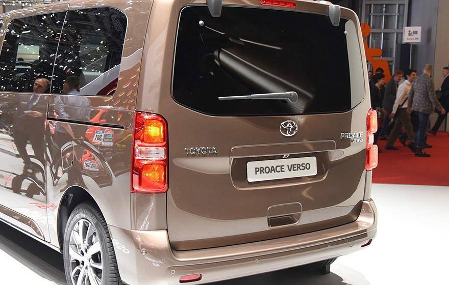 丰田又一"大将",1.8t柴油引擎 8at,仅11万起,比五菱宏光实用_proace