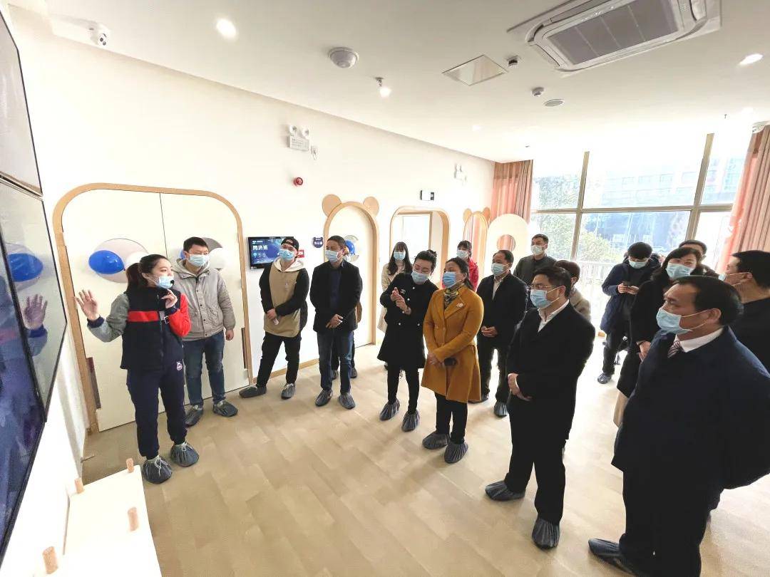 南昌市龙副市长一行视察南昌经开区1nx智慧托育