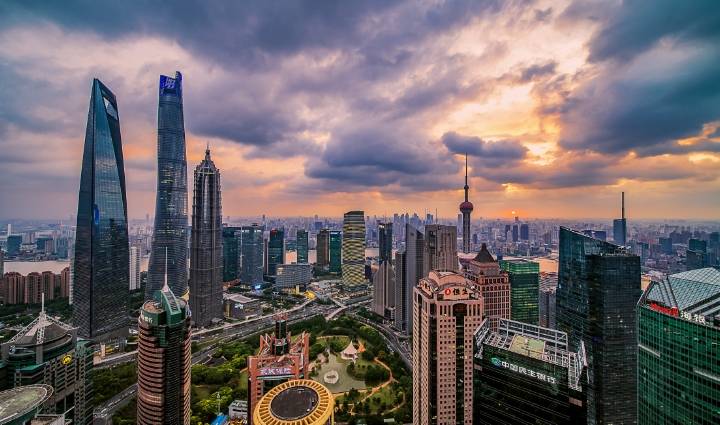 中国gdp2020百万亿_中国gdp首超百万亿