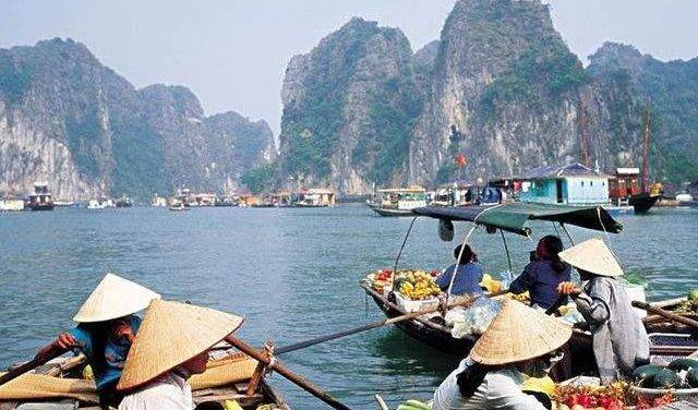 越南驱赶中国游客，越南姑娘却偏爱我国，旅游并非主要目的！
