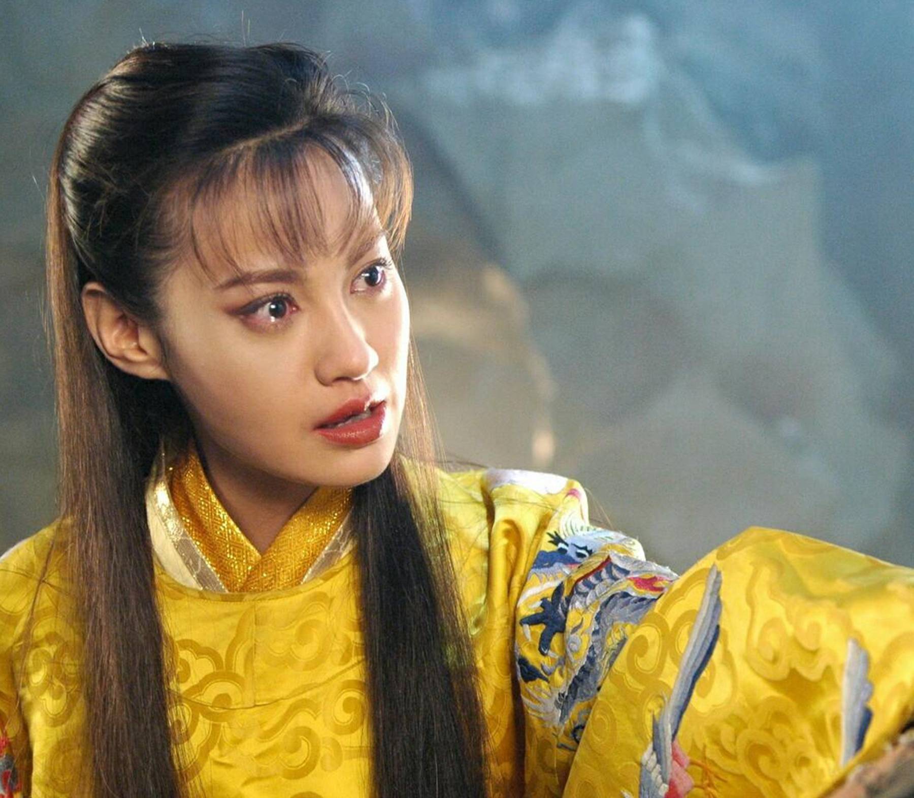 当时的杨雪所饰演的"江玉燕",仅凭一个眼神就给大家留下了深刻印象