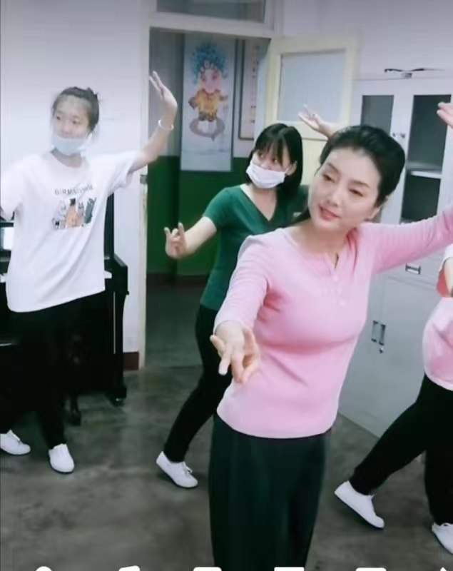 灵魂的歌者——著名秦腔表演艺术家李锦航掠影