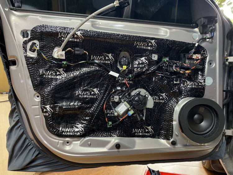 幸福佳音大众速腾汽车音响改装丹拿232