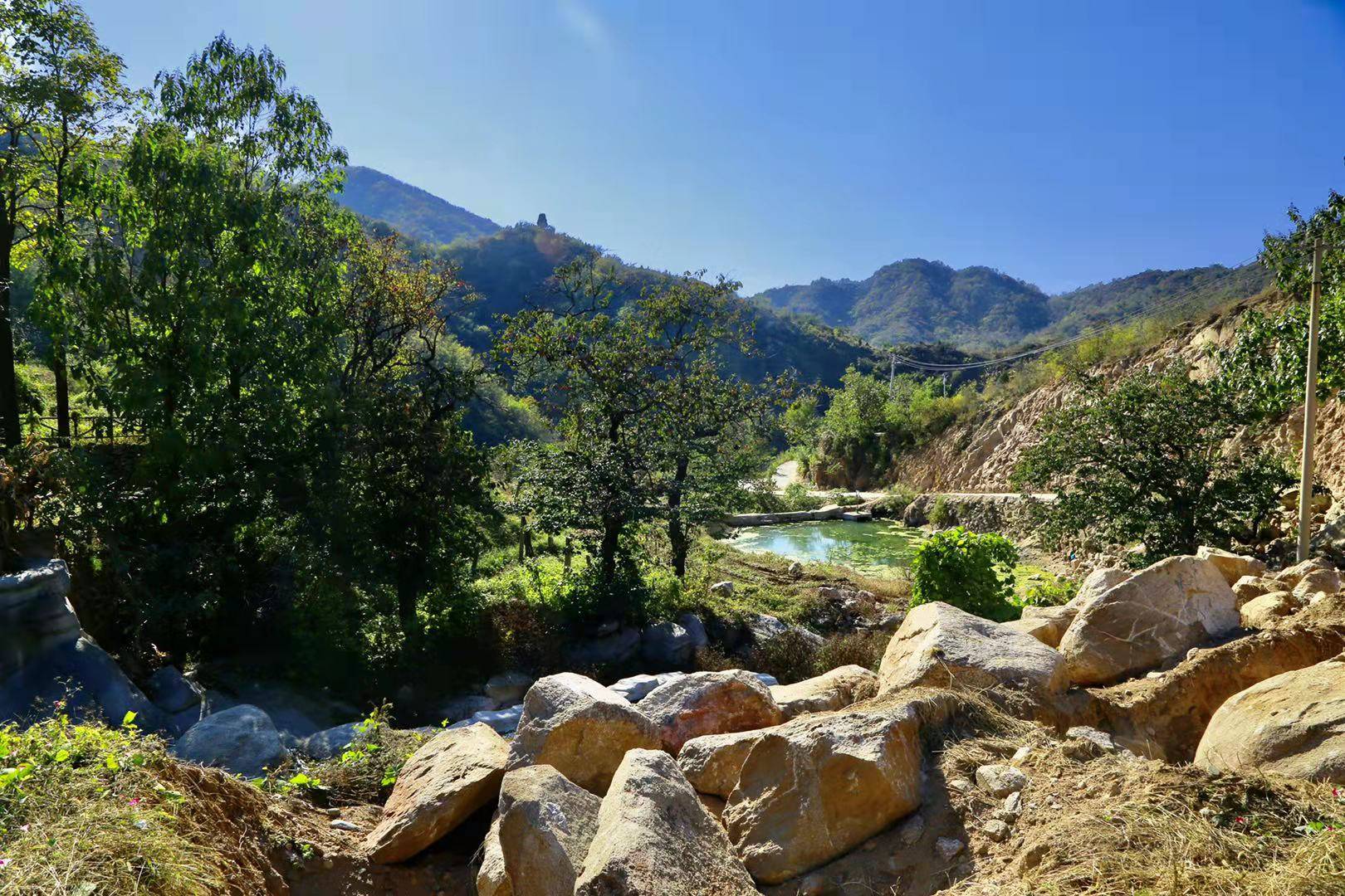 就像邢地的內丘黃岔古村.