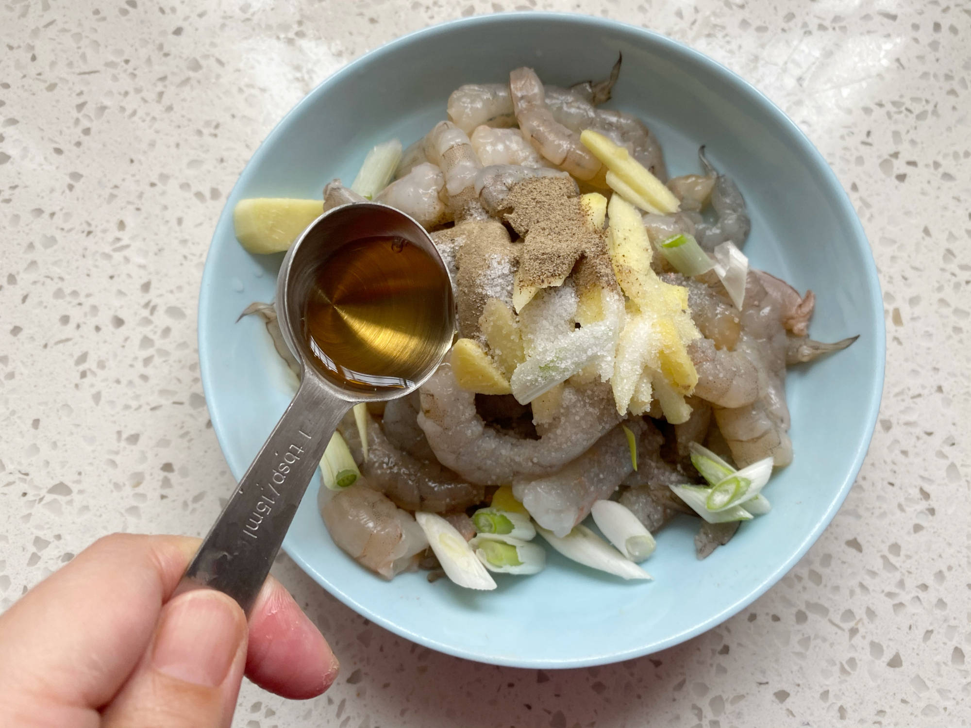 虾仁怎么炸才酥 a765b17289d448f28c7b007e5dc641d3.jpeg