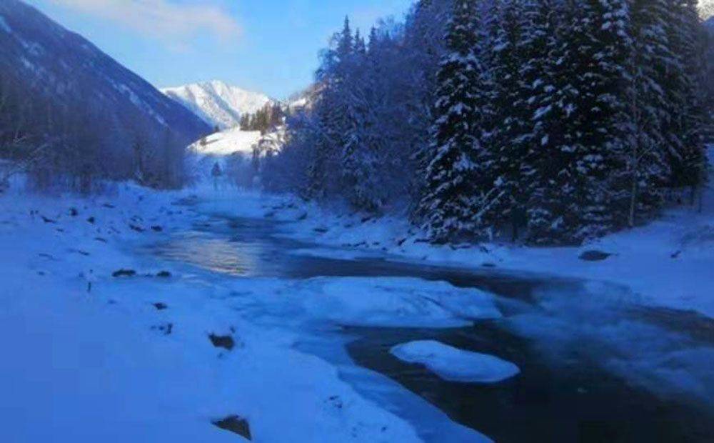 冬季必去，不是雪乡不是三亚，而是新疆这个被称为神仙居所的地方，门票还免费