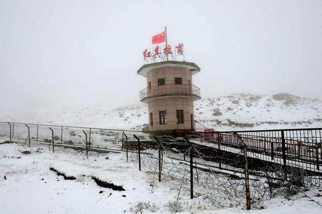 新疆旅游攻略（56）-新疆旅游景区景点-边境哨所、边防界碑、开放口岸