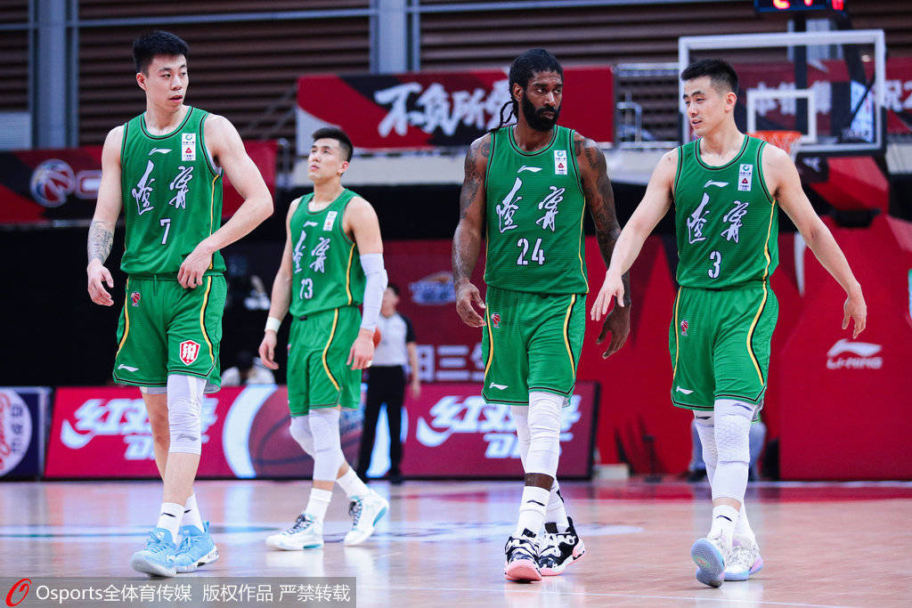 郭韶的13分职业生涯总成绩超越辽宁辽宁超越深圳并取得9连胜
