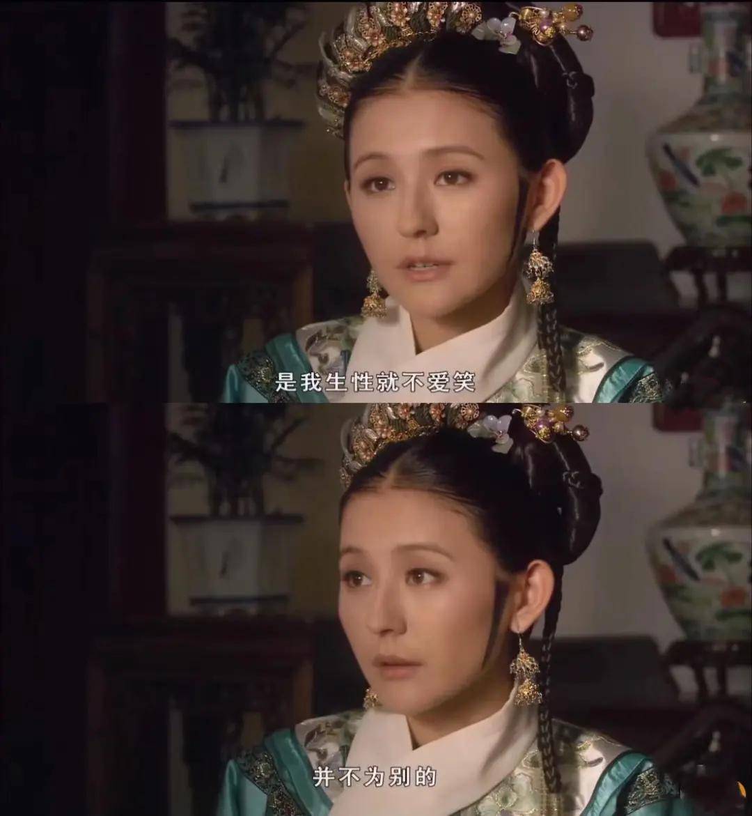 当然,叶澜依不是不爱笑,只是只对喜欢的人笑罢了.