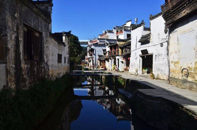 江西有个美丽的村庄，风景像浙江乌镇，小桥流水人家宛如世外桃源