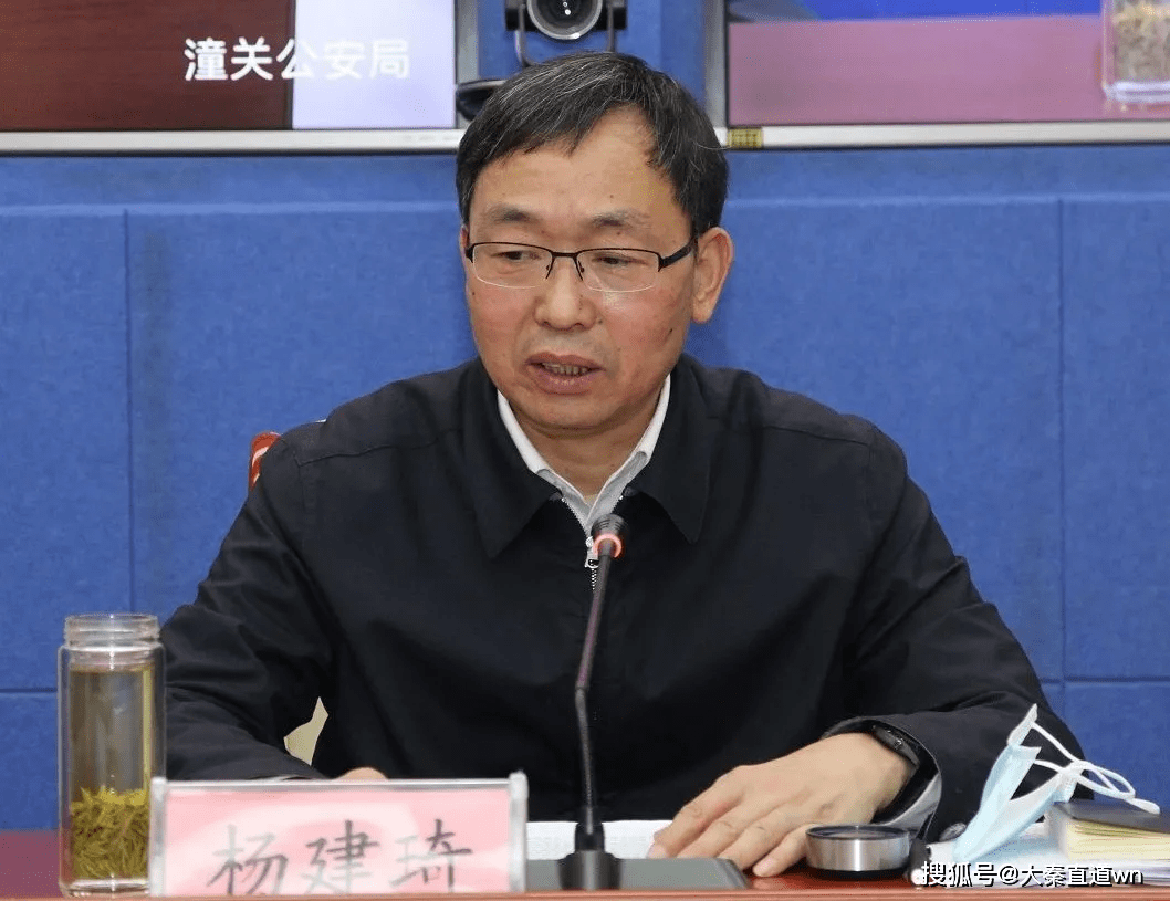 杨建琦全力以赴保障今年春运交通安全畅通