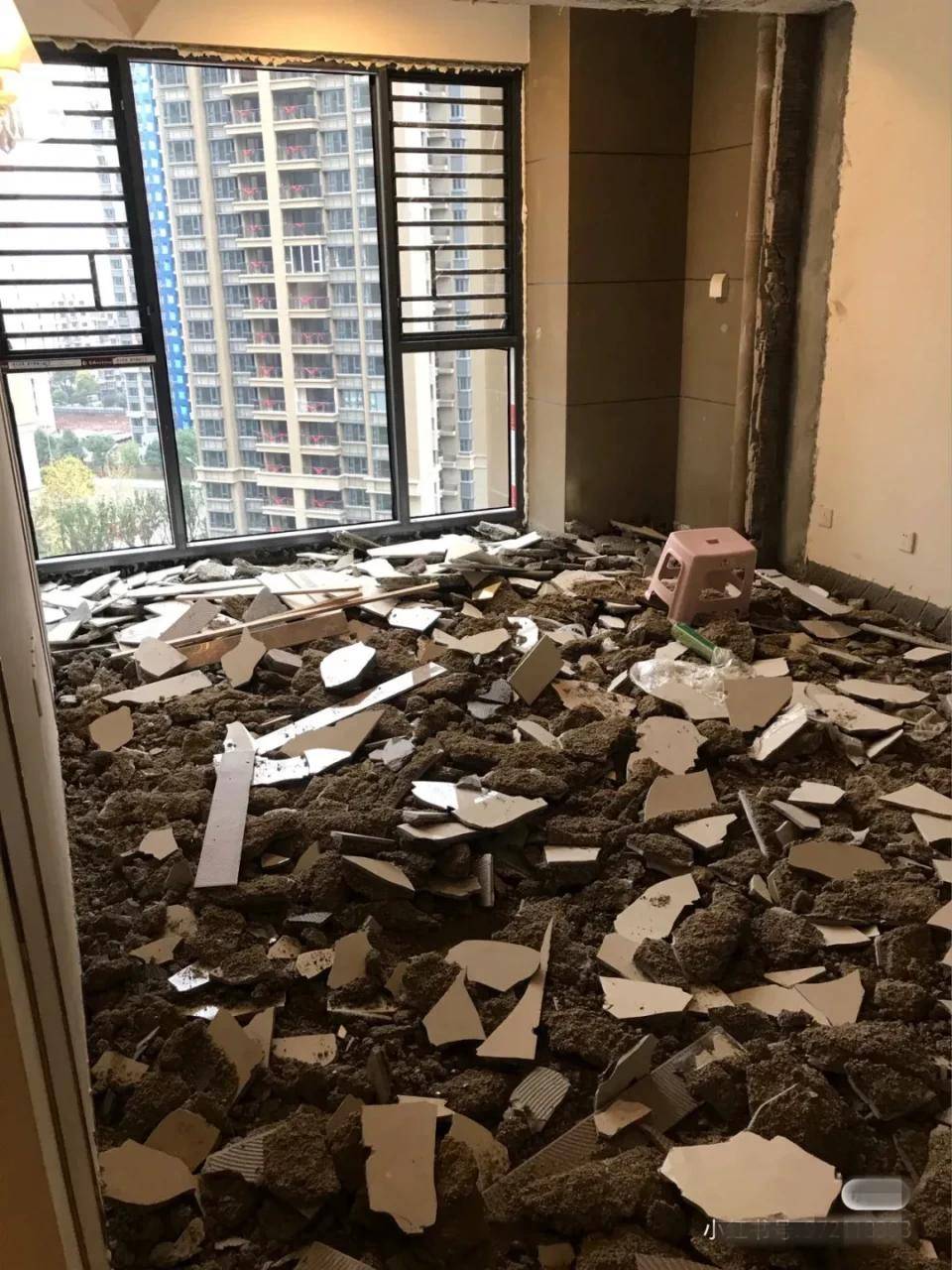 劣质精装房容易出现哪些瓷砖问题