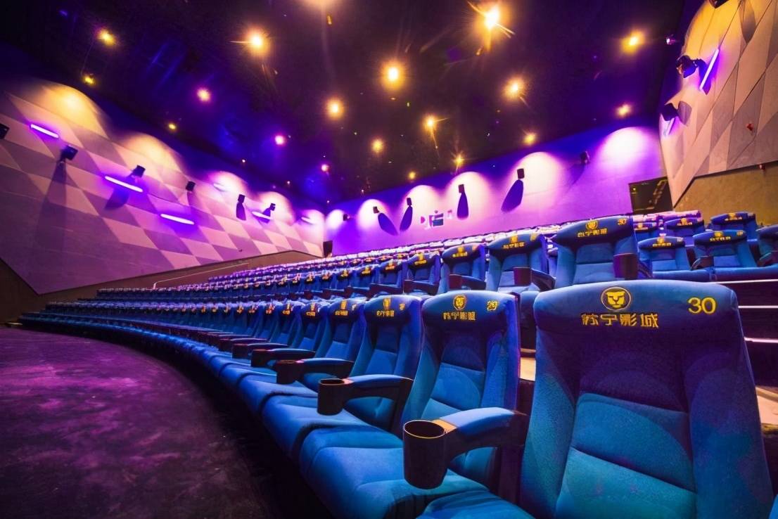 苏宁影城设有儿童卡通厅,杜比全景声巨幕厅,vip真皮座椅等10个影厅
