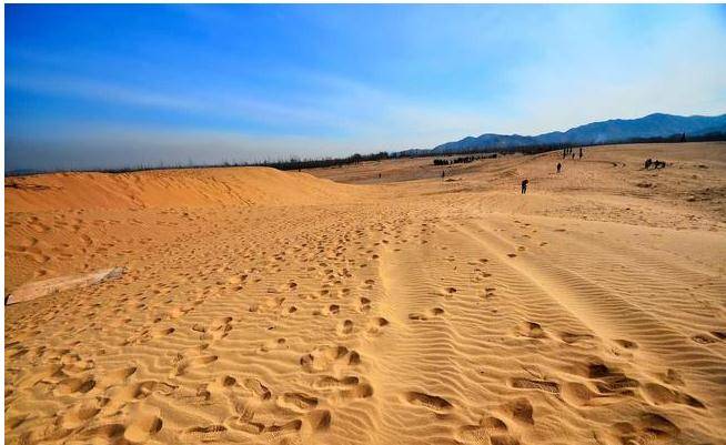 我国面积最小的沙漠，仅有1300亩离北京最近，成因还不确定