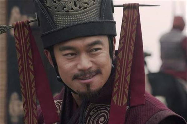 赵高是秦奸臣然秦国覆灭这个黑锅不能他一个人背主要是始皇执政方略有