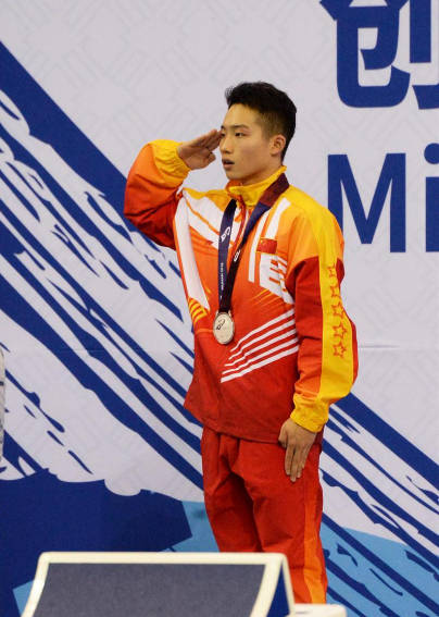 55,超过了奥运会冠军曹源,世界杯冠军练俊杰等人,他一共战胜了四位