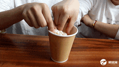8e48b8e44bd24e3a818f6e59c112df14.gif
