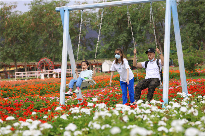 廣東佛山盈香生態園百花盛會開幕三個月十二大主題活動