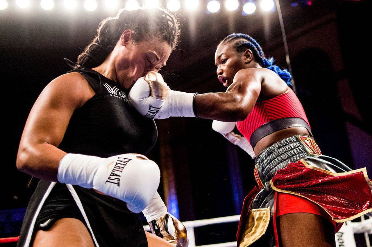 原创比张伟丽还能打天才女拳王冲击拳击大满贯成就远超泰森阿里