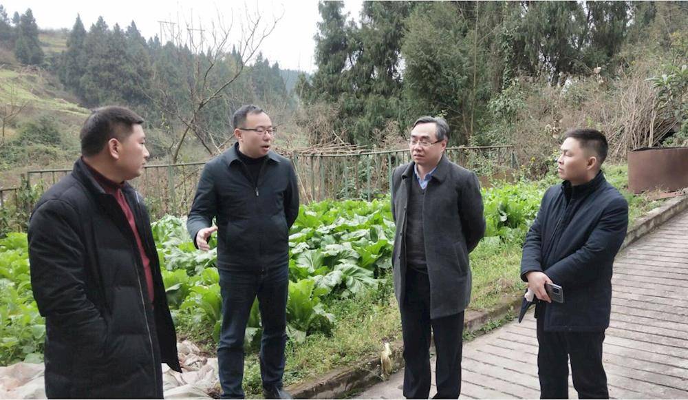搜狐新闻泸州消息(叶翔)近日,市水务局党组书记,局长喻斌,总工刘小志
