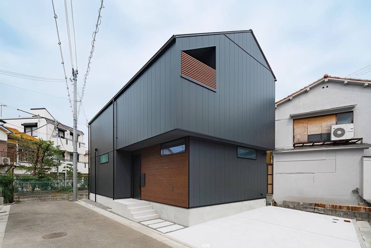 日本买套一户建独门独户永久产权说实话还不如国内买的别墅