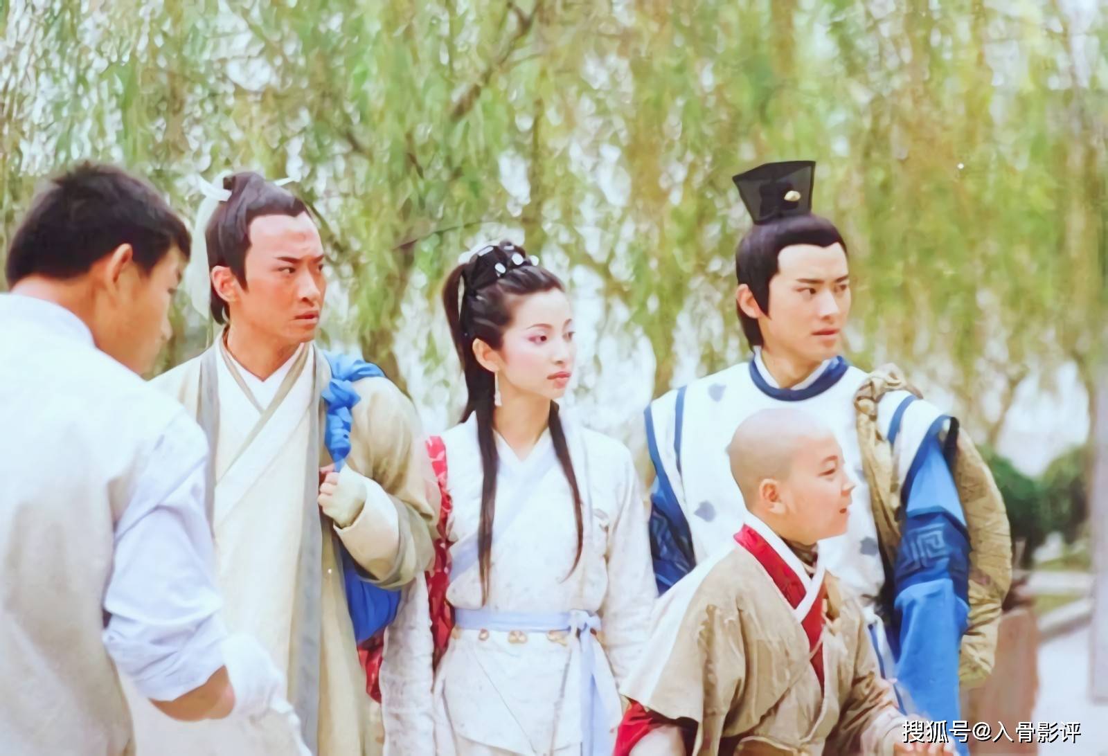 豆瓣8.4分的电视剧《少年包青天》,悬疑剧中的经典,仍不过时-搜狐大视野-搜狐新闻