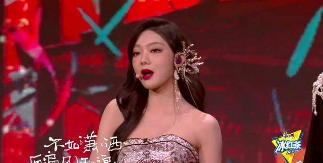 101火箭少女徐梦洁舞台 340ca1651f8e40c89641fa53099c7e2e.jpeg