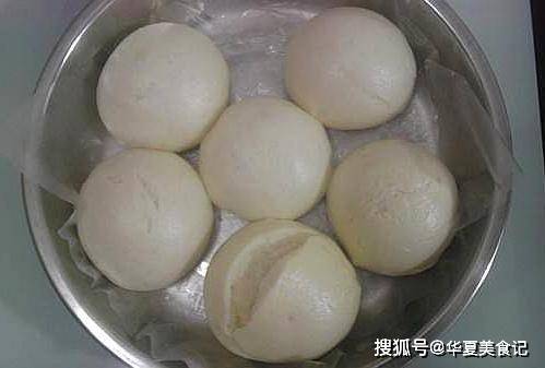 热馒头是冷水上锅还是热水 8581eed9faa84db1be8b935cdc2b9527.jpeg