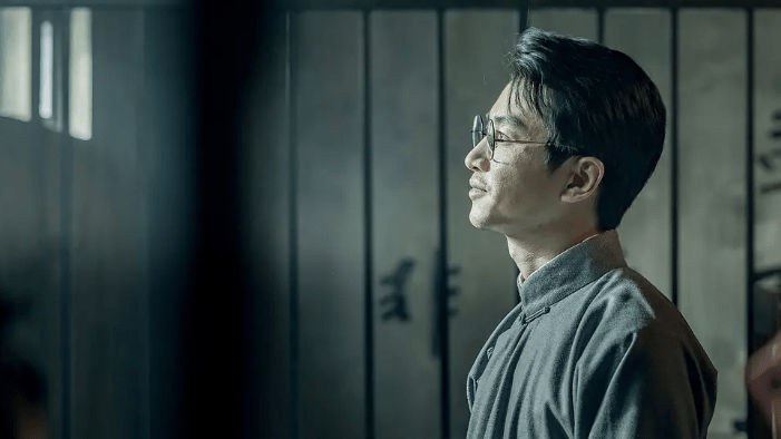 陈晓新剧饰演瞿秋白,造型曝光相似度惊人,儒雅帅气获好评